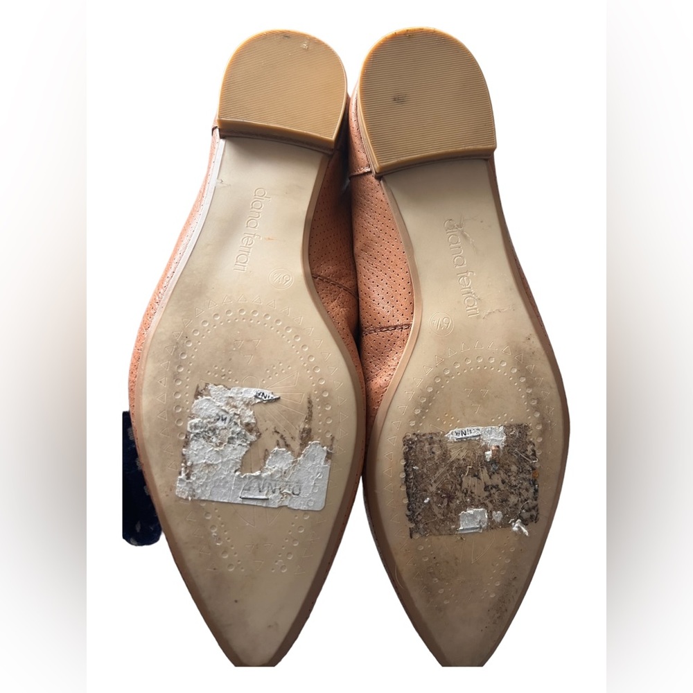 Diana Ferrari loafers, size 6,5- Tan - Picture 2 of 4